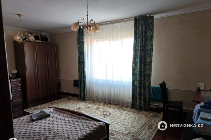 5-комнатный дом, 10 соток, 280 м², фотография 5