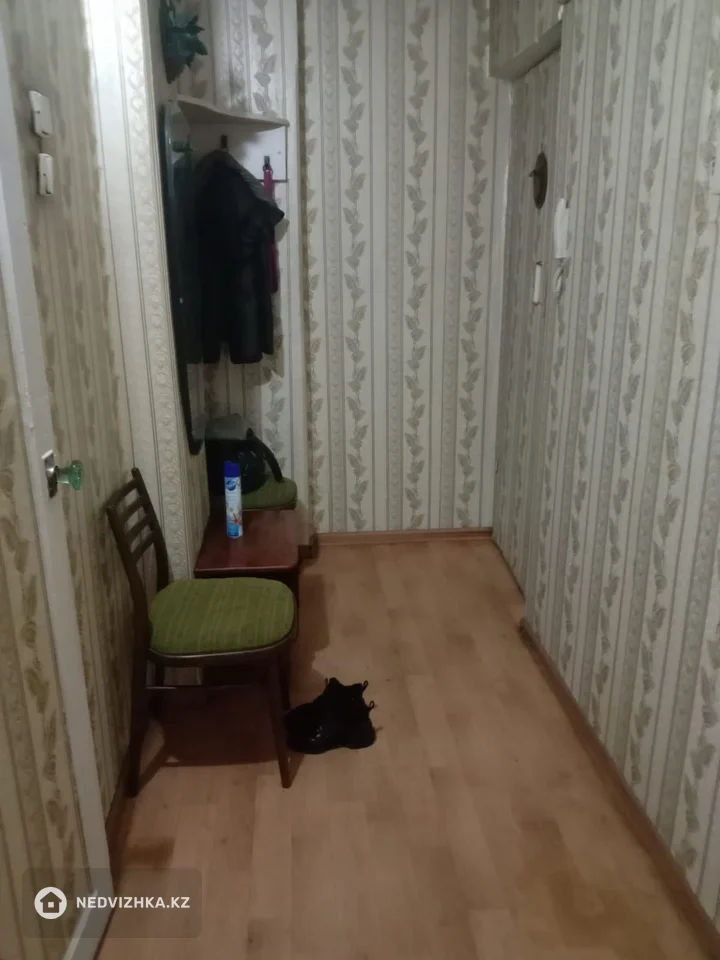 1-комнатная квартира, этаж 4 из 5, 32 м², На длительный срок, фотография 5