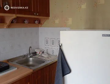 1-комнатная квартира, этаж 4 из 5, 32 м², На длительный срок, миниатюра 7