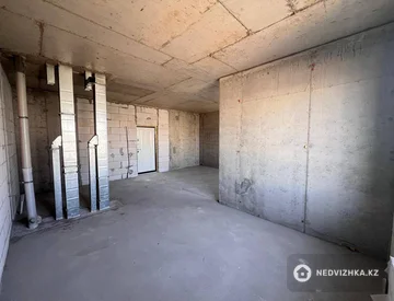 2-комнатная квартира, этаж 4 из 9, 46 м², миниатюра 2