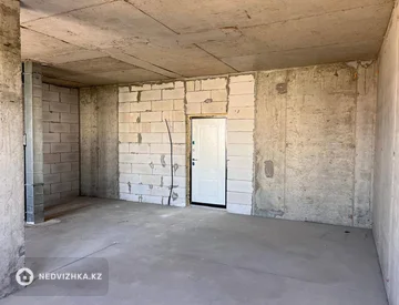 2-комнатная квартира, этаж 4 из 9, 46 м², миниатюра 4