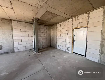 2-комнатная квартира, этаж 4 из 9, 46 м², миниатюра 9