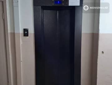 3-комнатная квартира, этаж 6 из 9, 56 м², миниатюра 4