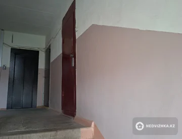 3-комнатная квартира, этаж 6 из 9, 56 м², миниатюра 7