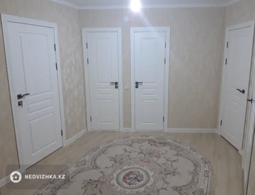 4-комнатная квартира, этаж 2 из 10, 108 м², миниатюра 10