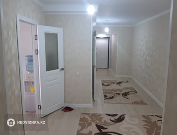 4-комнатная квартира, этаж 2 из 10, 108 м², миниатюра 12