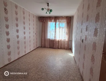 2-комнатная квартира, этаж 5 из 5, 50 м², миниатюра 2