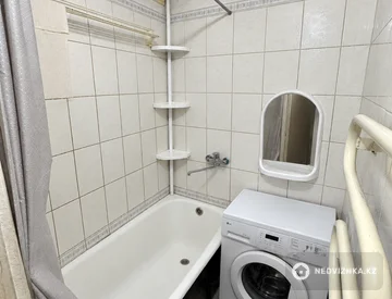 4-комнатная квартира, этаж 3 из 5, 82 м², миниатюра 12