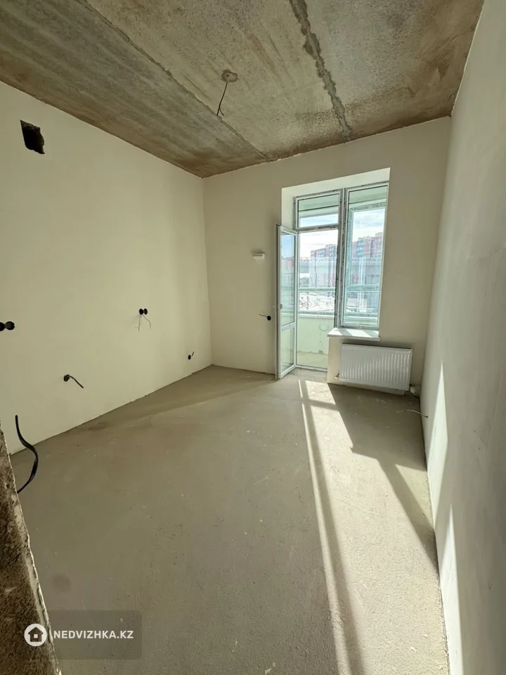 1-комнатная квартира, этаж 3 из 9, 38 м², фотография 2