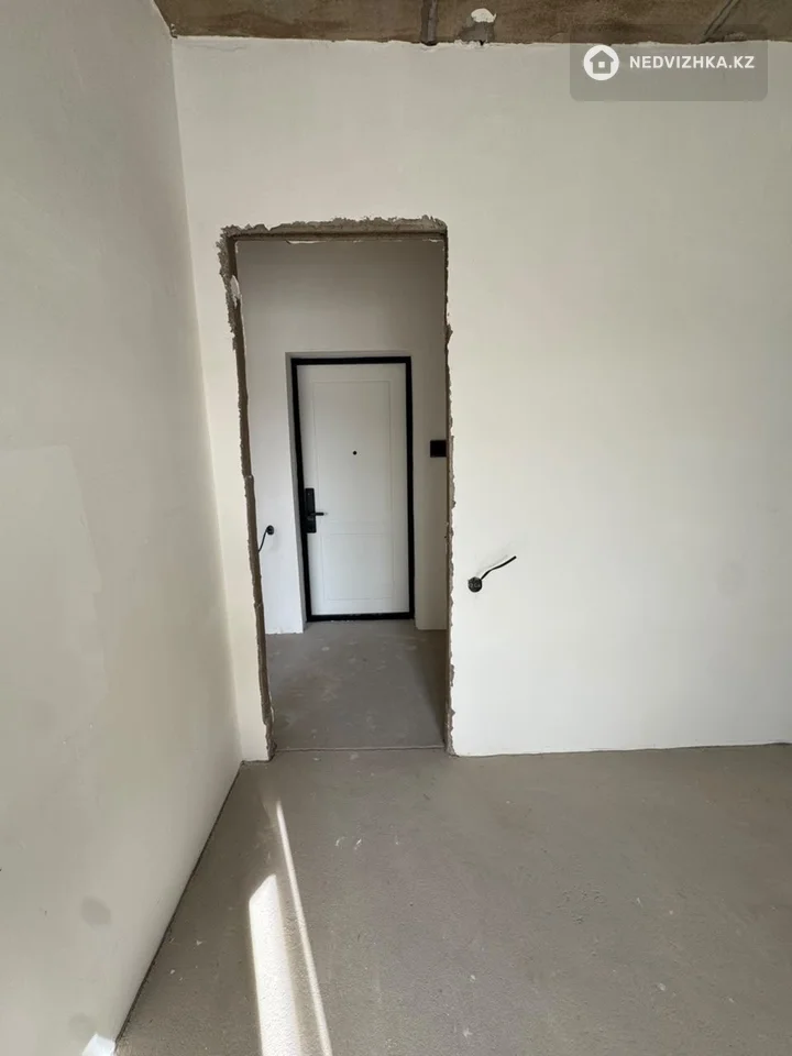 1-комнатная квартира, этаж 3 из 9, 38 м², фотография 5