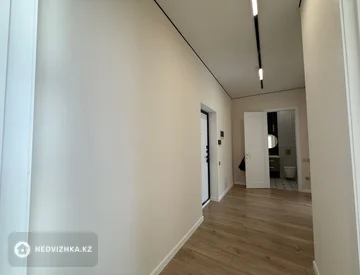 2-комнатная квартира, этаж 8 из 12, 58 м², миниатюра 11