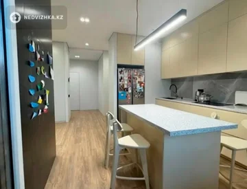 3-комнатная квартира, этаж 8 из 9, 103 м², миниатюра 7