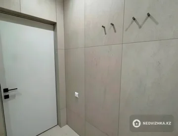 3-комнатная квартира, этаж 8 из 9, 103 м², миниатюра 10