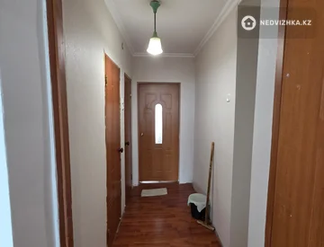 3-комнатная квартира, этаж 5 из 5, 71 м², миниатюра 8