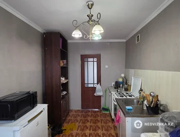 3-комнатная квартира, этаж 5 из 5, 71 м², миниатюра 12
