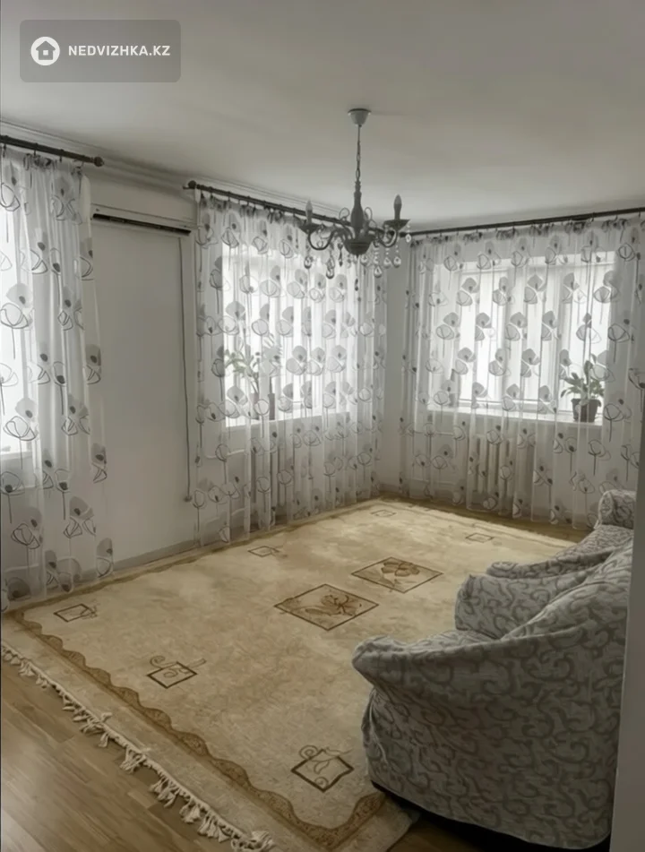 3-комнатная квартира, этаж 3 из 5, 74 м²