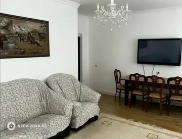 3-комнатная квартира, этаж 3 из 5, 74 м², миниатюра 5