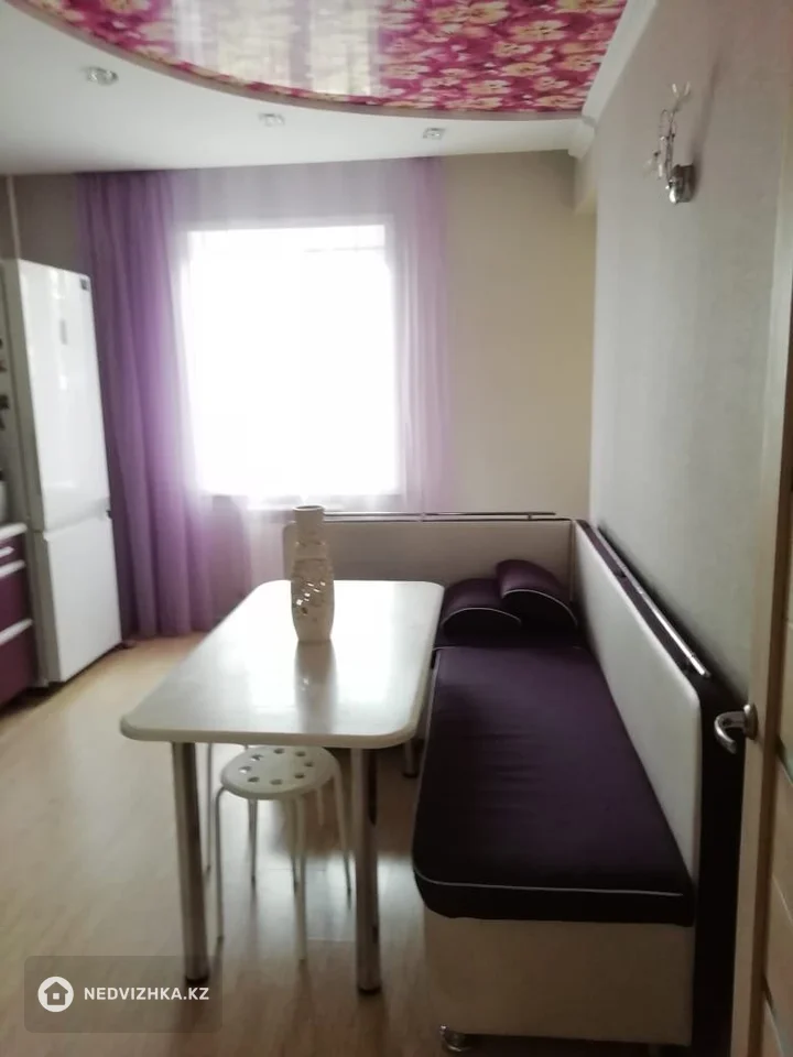 3-комнатная квартира, этаж 1 из 5, 86 м², фотография 2