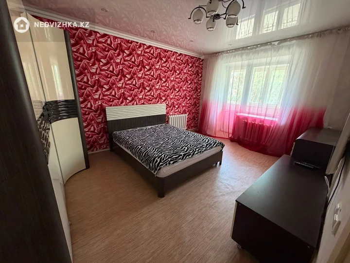 3-комнатная квартира, этаж 1 из 5, 86 м², фотография 5