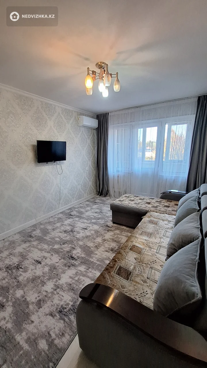 1-комнатная квартира, этаж 4 из 5, 32 м², На длительный срок