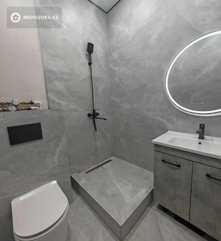 1-комнатная квартира, этаж 3 из 10, 46 м², фотография 4