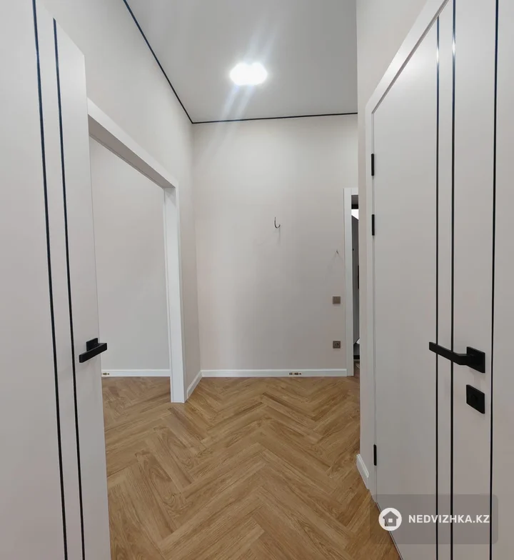 1-комнатная квартира, этаж 3 из 10, 46 м², фотография 5