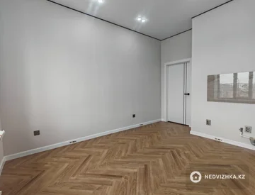 1-комнатная квартира, этаж 3 из 10, 46 м², миниатюра 7