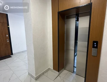 2-комнатная квартира, этаж 9 из 10, 63 м², миниатюра 11