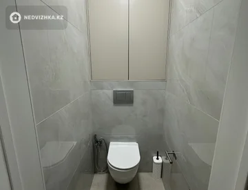 2-комнатная квартира, этаж 9 из 10, 63 м², миниатюра 8