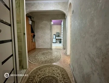 3-комнатная квартира, этаж 5 из 5, 63 м², миниатюра 9