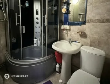 3-комнатная квартира, этаж 5 из 5, 63 м², миниатюра 11