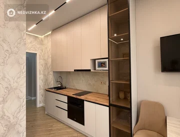2-комнатная квартира, этаж 15 из 22, 48 м², миниатюра 8