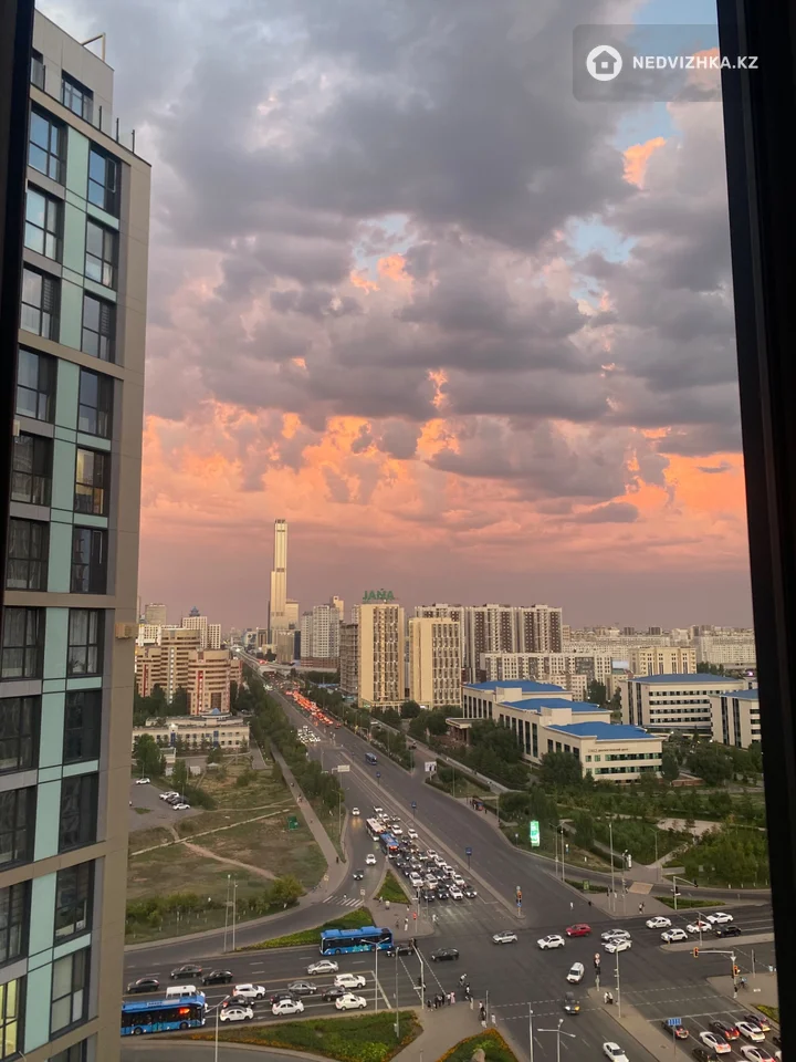 2-комнатная квартира, этаж 15 из 22, 48 м², фотография 2