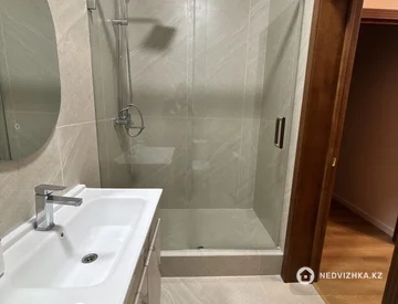 2-комнатная квартира, этаж 9 из 9, 67 м², миниатюра 5