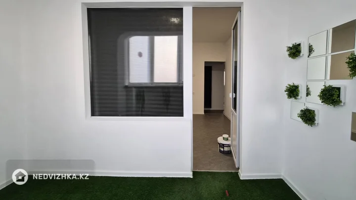 2-комнатная квартира, этаж 9 из 9, 62 м², фотография 4