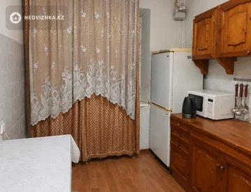 2-комнатная квартира, этаж 1 из 5, 53 м², миниатюра 5