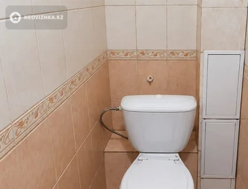 2-комнатная квартира, этаж 1 из 5, 53 м², миниатюра 7