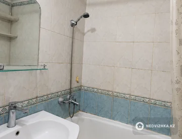 2-комнатная квартира, этаж 1 из 5, 53 м², миниатюра 8