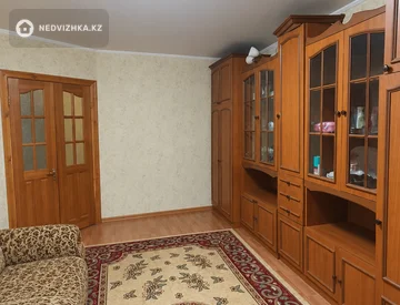 2-комнатная квартира, этаж 1 из 5, 53 м², миниатюра 11