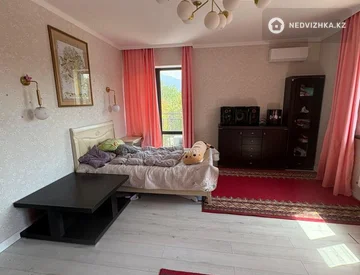 4-комнатная квартира, этаж 6 из 16, 128 м², миниатюра 2