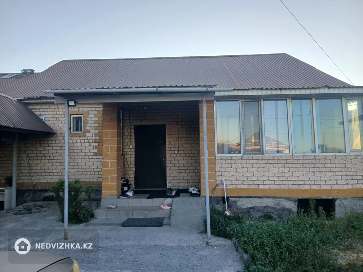 4-комнатный дом, 0.5 соток, 100 м²