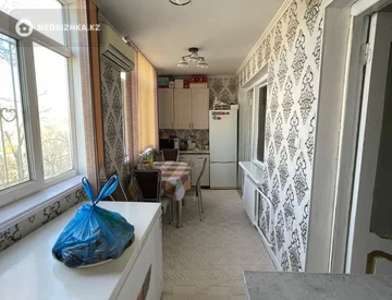 3-комнатная квартира, этаж 5 из 5, 72 м², миниатюра 11