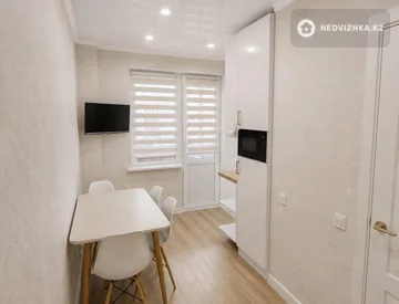 2-комнатная квартира, этаж 3 из 7, 49 м², миниатюра 4