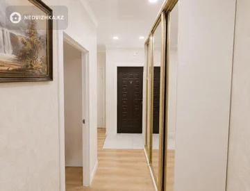 2-комнатная квартира, этаж 3 из 7, 49 м², миниатюра 6