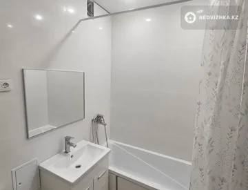 2-комнатная квартира, этаж 3 из 7, 49 м², миниатюра 12