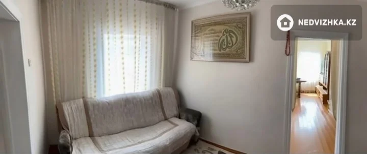 8-комнатный дом, 236 соток, 230 м²