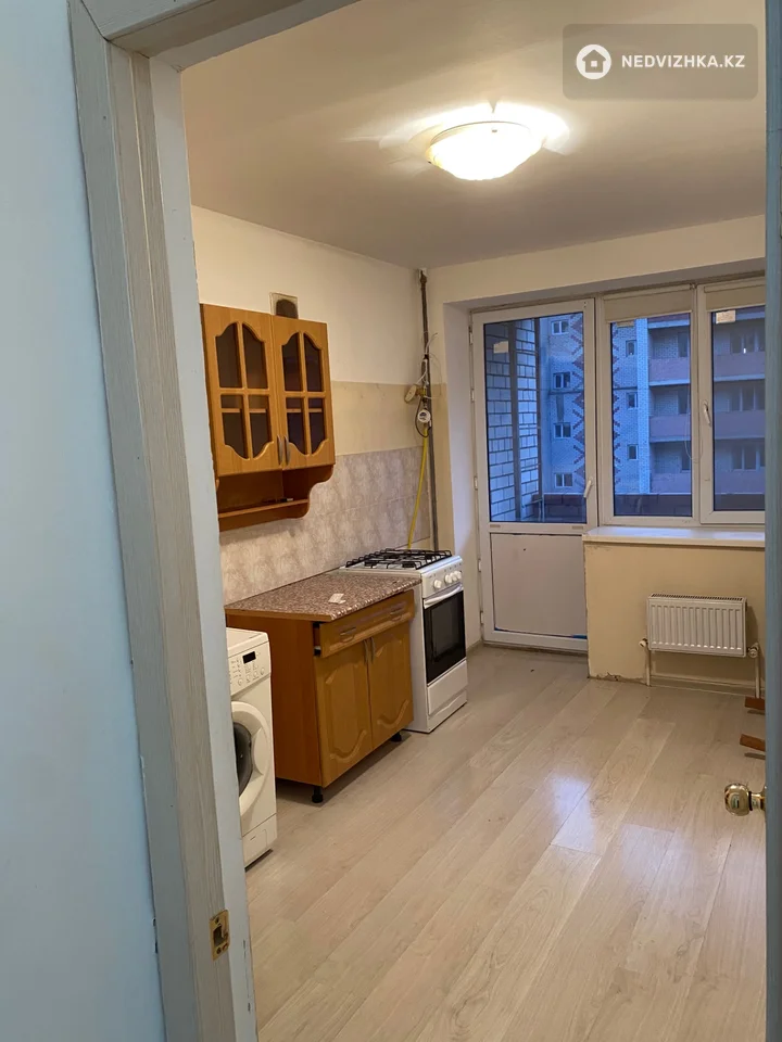 1-комнатная квартира, этаж 6 из 9, 42 м²