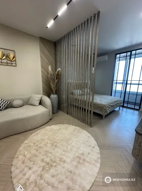 1-комнатная квартира, этаж 20 из 24, 45 м²