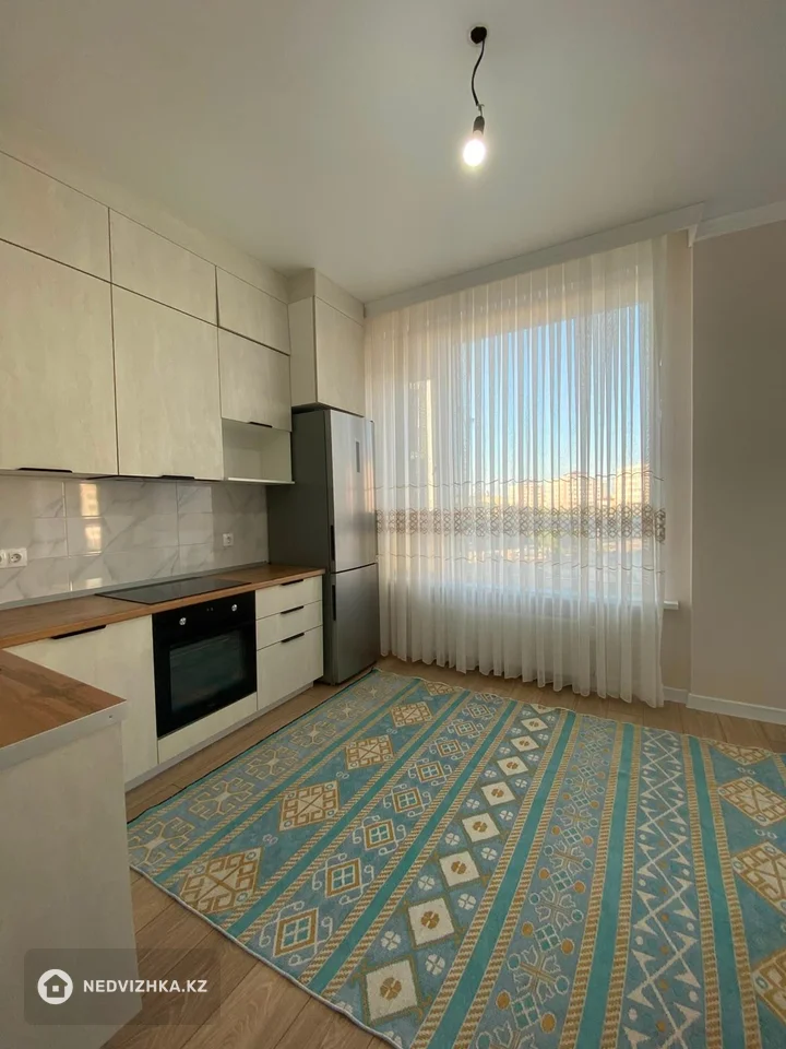 1-комнатная квартира, этаж 2 из 14, 46 м², фотография 4