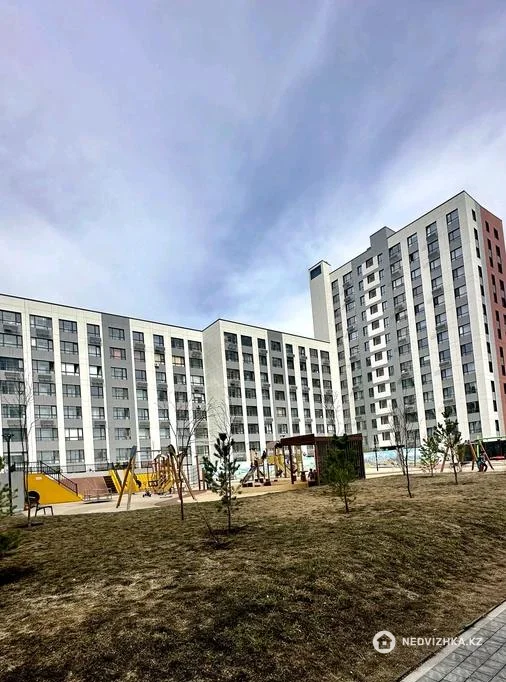 6-комнатная квартира, этаж 13 из 14, 165 м², фотография 2